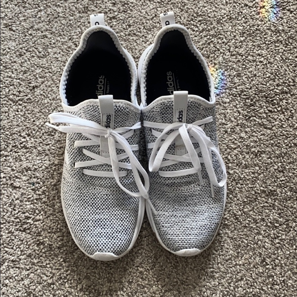 Adidas Memory Foam sneakers